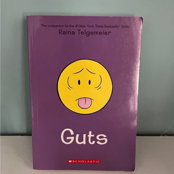 Guts by Raina Telgemeier - Picture 1 of 2